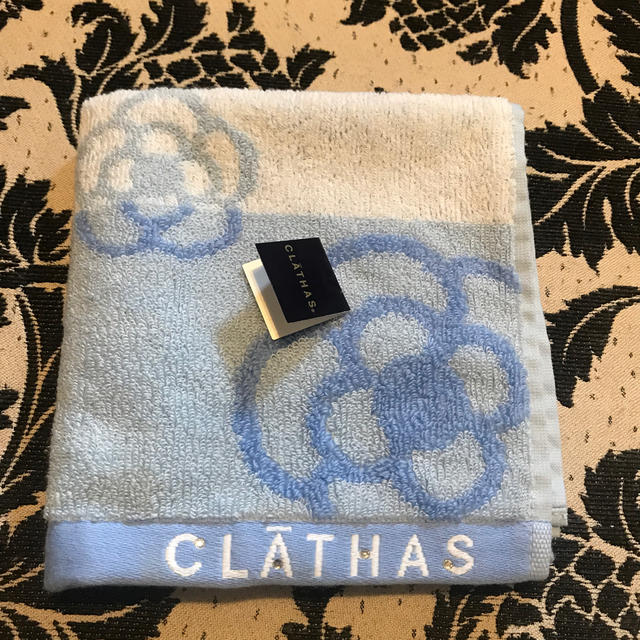 CLATHAS(クレイサス)のクレイサス　ハンドタオル　新品　CLATHAS レディースのファッション小物(ハンカチ)の商品写真