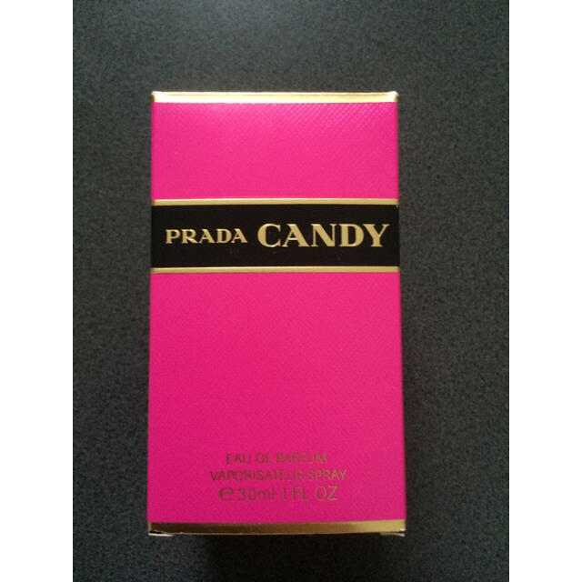 PRADA(プラダ)のPRADA.  CANDY コスメ/美容の香水(香水(女性用))の商品写真