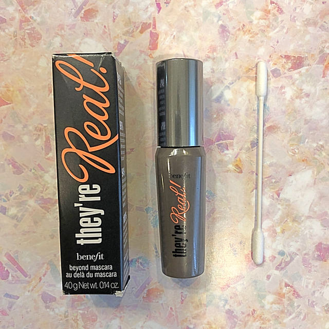 Benefit(ベネフィット)の(新品) ベネフィットコスメ トラベルサイズ マスカラ コスメ/美容のベースメイク/化粧品(マスカラ)の商品写真