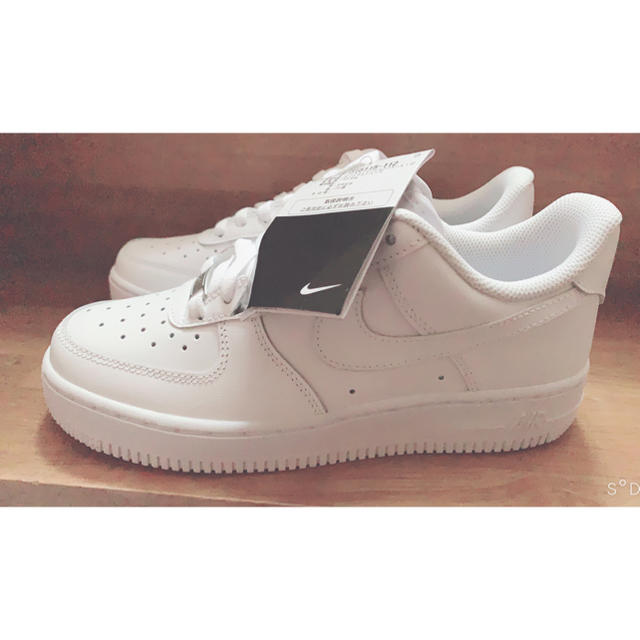 専用 NIKE WMNS AIR FORCE 1 '07 WHITE 24.5㎝