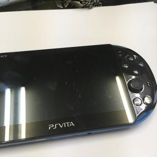 プレイステーションヴィータ(PlayStation Vita)のPSVITA 2000 本体のみ　ブルーxブラック(携帯用ゲーム機本体)