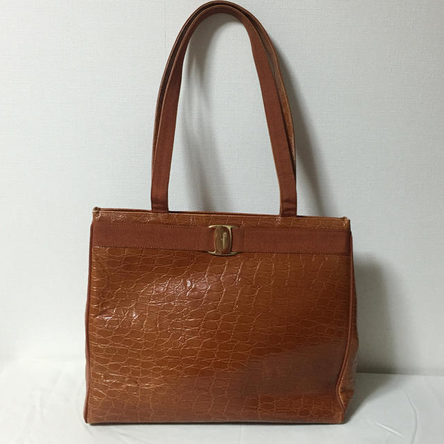 Salvatore Ferragamo - 大人気 フェラガモ 定番トート♡