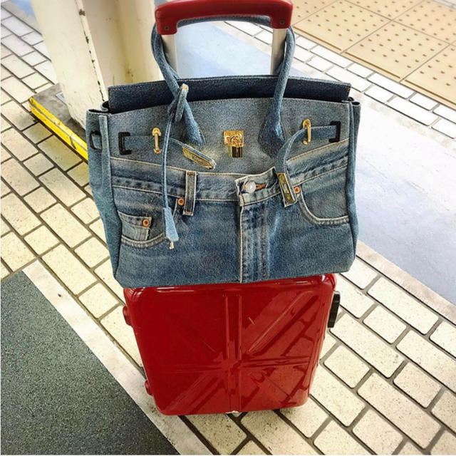 Levi's(リーバイス)の新品　完全オーダー品　リーバイス501デニムバーキン　サイズ35 レディースのバッグ(ハンドバッグ)の商品写真