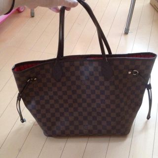 ルイヴィトン(LOUIS VUITTON)のヴィトン ネヴァーフルMM(トートバッグ)