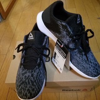 リーボック(Reebok)のReebok  スニーカー　25㎝(スニーカー)