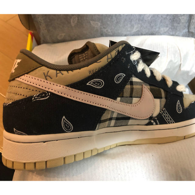 NIKE(ナイキ)のTravis Scott x Dunk Low SB 27cm メンズの靴/シューズ(スニーカー)の商品写真