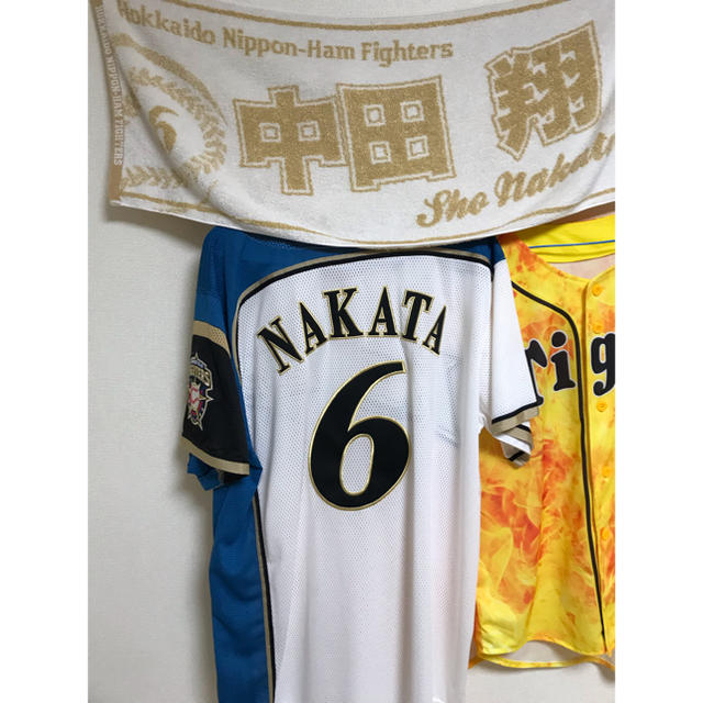 北海道日本ハムファイターズ(ホッカイドウニホンハムファイターズ)の中田翔選手 スポーツ/アウトドアの野球(応援グッズ)の商品写真