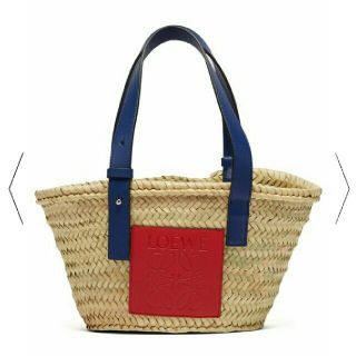 LOEWE(かごバッグ/ストローバッグ ・ レッド/赤色系)のフリマ LOEWE(かごバッグ/ストローバッグ ・ レッド/赤色系)のフリマ