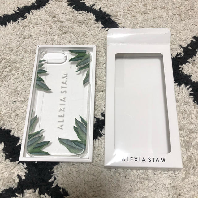 ALEXIA STAM(アリシアスタン)のALEXIASTAM iphone case スマホ/家電/カメラのスマホアクセサリー(iPhoneケース)の商品写真