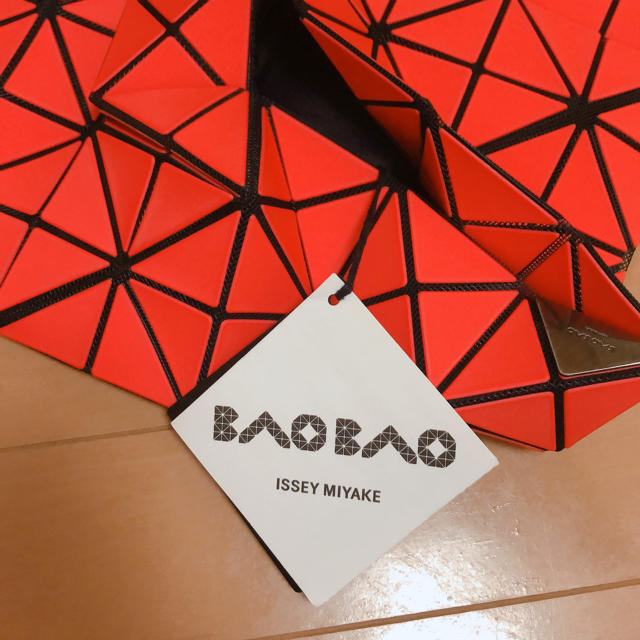 ISSEY MIYAKE(イッセイミヤケ)の【未使用/値下げ中】BAOBAO クラッチバッグ レディースのバッグ(クラッチバッグ)の商品写真