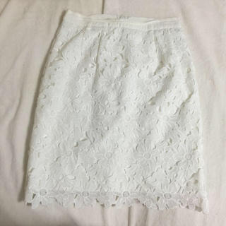ココディール(COCO DEAL)のフラワーレーススカート(ひざ丈スカート)