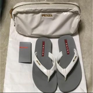 プラダ(PRADA)のPRADA クラッチバック サンダル 2点セット 白(サンダル)