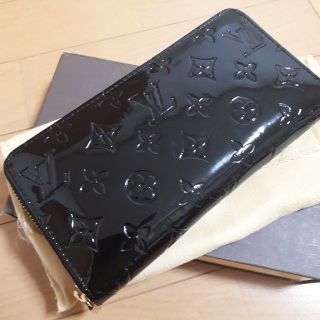 ルイヴィトン(LOUIS VUITTON)のルイヴィトン　ノベルティ財布(財布)