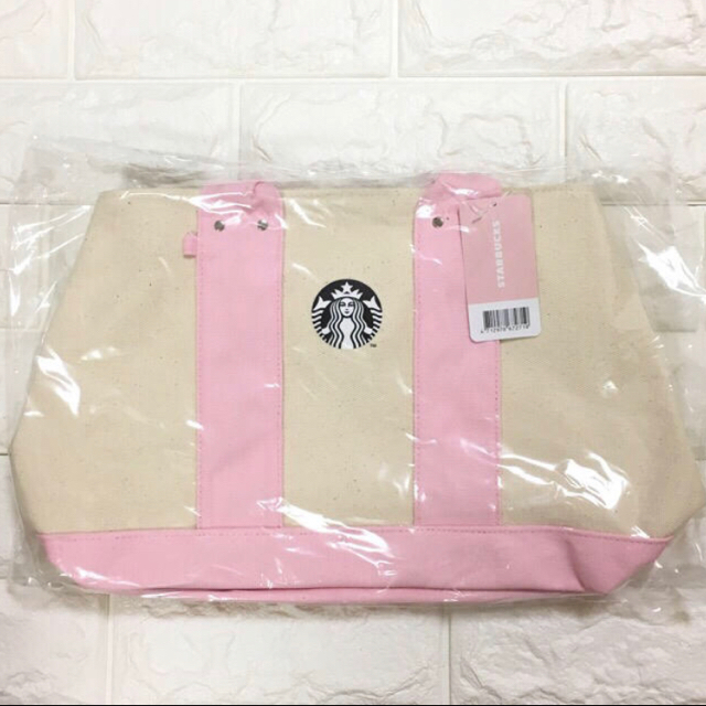 Starbucks Coffee(スターバックスコーヒー)のスターバックス　台湾　桜　サイレン　トートバッグ 最安値 レディースのバッグ(トートバッグ)の商品写真