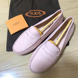 TOD'S - TOD'S <新品> ドライビングシューズ ピンク37の通販 by MM's