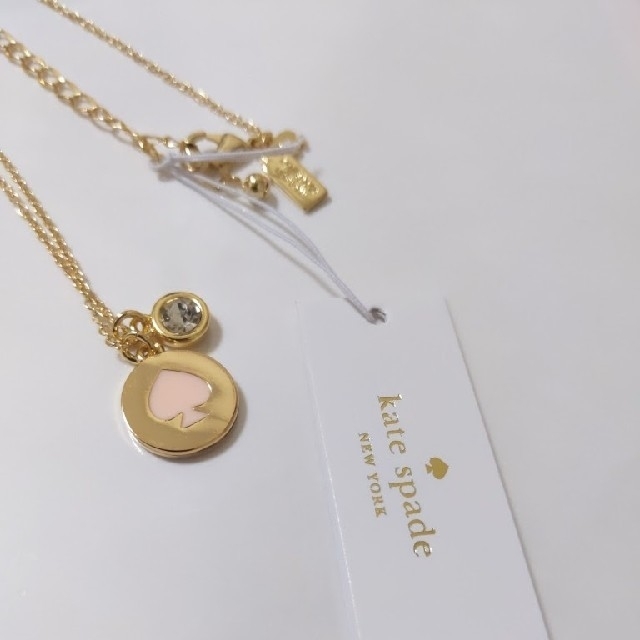 kate spade new york(ケイトスペードニューヨーク)のさ♡様専用【新品】kate spade ケイトスペード  ネックレス レディースのアクセサリー(ネックレス)の商品写真