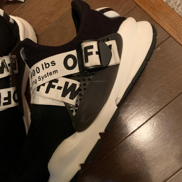 OFF-WHITE(オフホワイト)のオフホワイト メンズの靴/シューズ(スニーカー)の商品写真