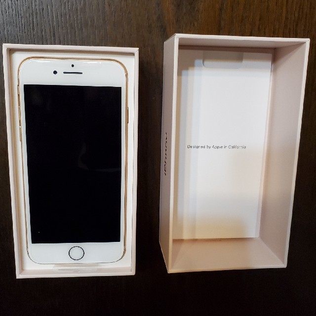 iPhone8　64GB　ゴールド　SIMフリー　新品