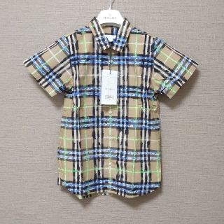 バーバリー(BURBERRY)のバーバリー　タイディテールシャツ　8y 新品(ブラウス)