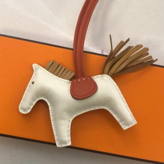 エルメス(Hermes)の新品/HERMES エルメス ロデオチャーム PM クレ(チャーム)