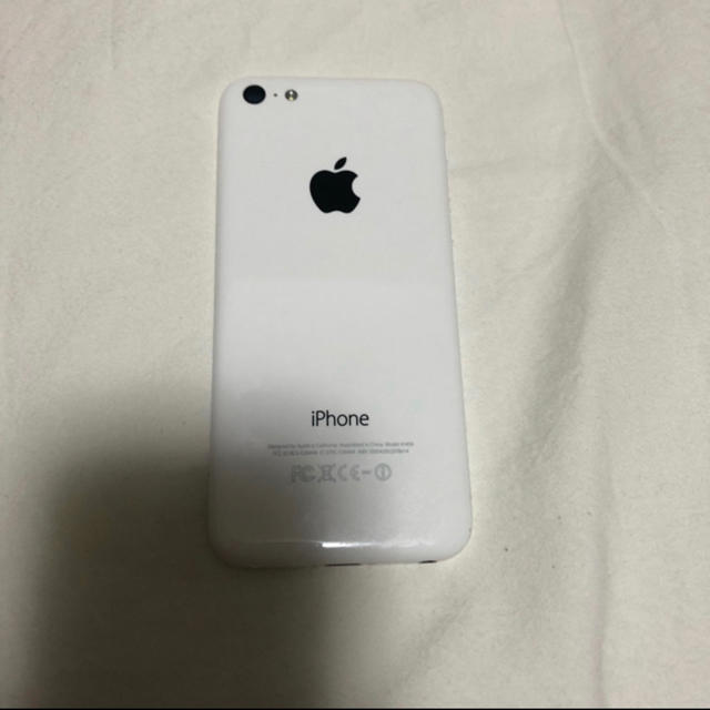 Apple(アップル)のiPhone5C White 16G スマホ/家電/カメラのスマートフォン/携帯電話(スマートフォン本体)の商品写真