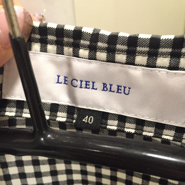 LE CIEL BLEU(ルシェルブルー)のブラウス レディースのトップス(シャツ/ブラウス(長袖/七分))の商品写真