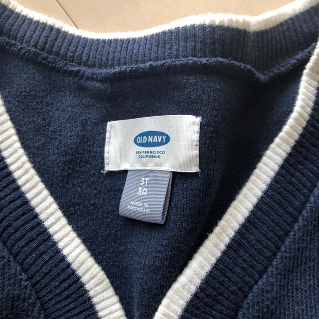 Old Navy(オールドネイビー)のキッズ  カーディガン  美品  サイズ3T  100㎝ キッズ/ベビー/マタニティのキッズ服女の子用(90cm~)(カーディガン)の商品写真