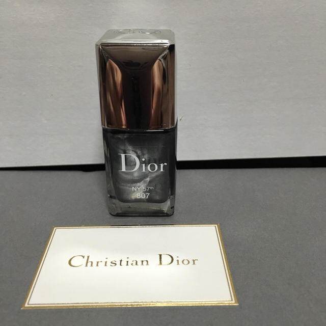 Christian Dior(クリスチャンディオール)の【新品】Dior／ディオール ヴェルニ コスメ/美容のネイル(マニキュア)の商品写真