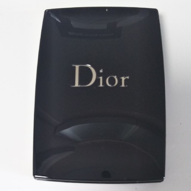 Dior(ディオール)のディオールミニメイクアップパレット コスメ/美容のキット/セット(コフレ/メイクアップセット)の商品写真