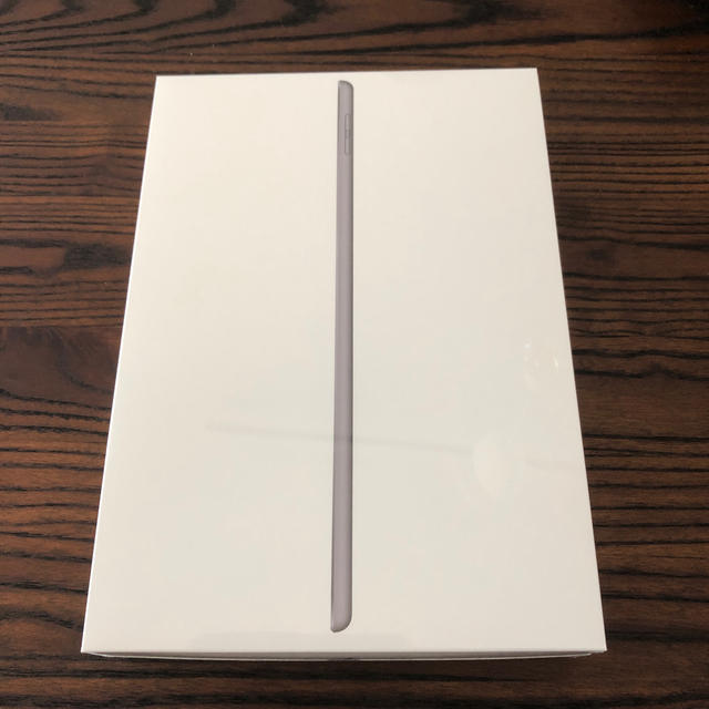 新品、未使用！第7世代 iPad Wi-Fi 32GB スペースグレイ Wifi