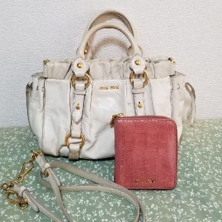 ミュウミュウ(miumiu)の正規品★2WAYショルダー＋お財布セット(ショルダーバッグ)