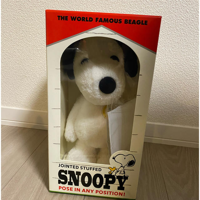 SNOOPY(スヌーピー)のメイ様専用　おかいものスヌーピー  10周年記念　限定品未開封 エンタメ/ホビーのおもちゃ/ぬいぐるみ(ぬいぐるみ)の商品写真