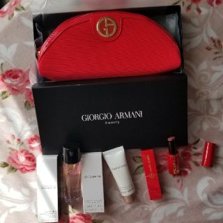 ジョルジオアルマーニ(Giorgio Armani)のGIORGIO ARMANI　新品コスメ&ポーチ(口紅)