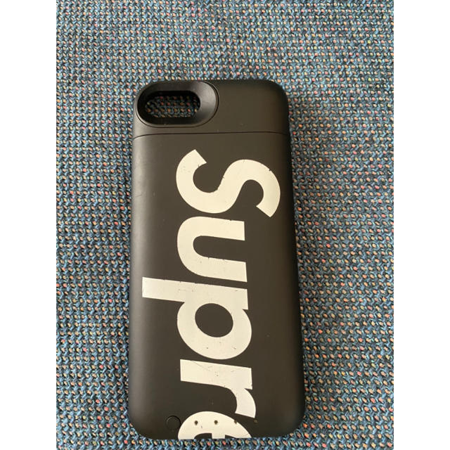 Supreme(シュプリーム)のSupreme mophie Juice PACK  iPhone7.8 スマホ/家電/カメラのスマホアクセサリー(iPhoneケース)の商品写真