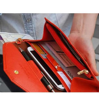 旅行に日常に大容量スマホ収納財布クラッチ(長財布)