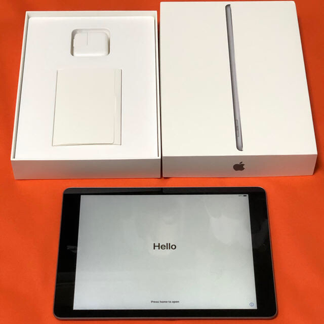 タブレット値下げ！Apple iPad (第5世代) 128gb Wi-Fiモデル 超美品