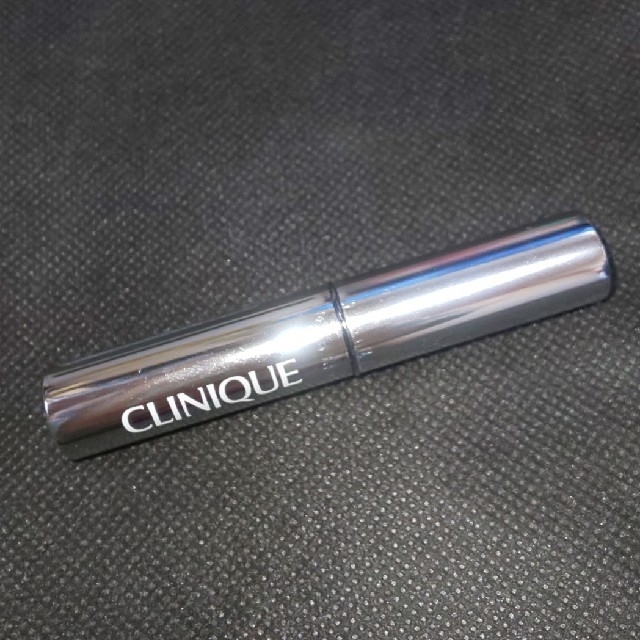 CLINIQUE(クリニーク)のCLINIQUE 美白コンシーラー コスメ/美容のベースメイク/化粧品(コンシーラー)の商品写真