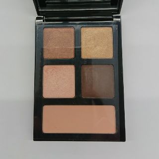 ボビイブラウン(BOBBI BROWN)のBOBBI BROWN エッセンシャルマルチカラーアイシャドウパレット2(アイシャドウ)