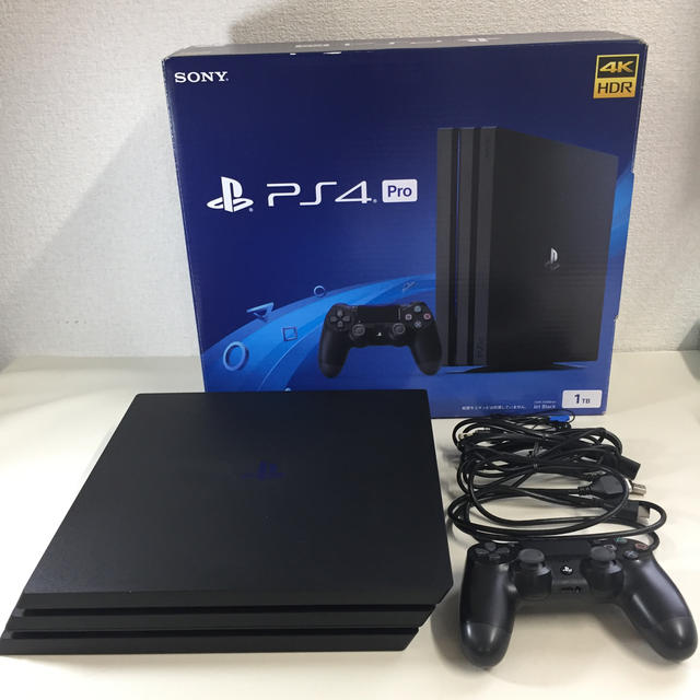 ソニーゲーム機 PS4 Pro CUH-7200BB01