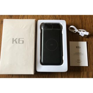 【新品】モバイルバッテリー10000mAh ワイヤレス(バッテリー/充電器)