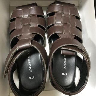 バーバリー(BURBERRY)のバーバリー  サンダル　ブラウン　17cm(サンダル)