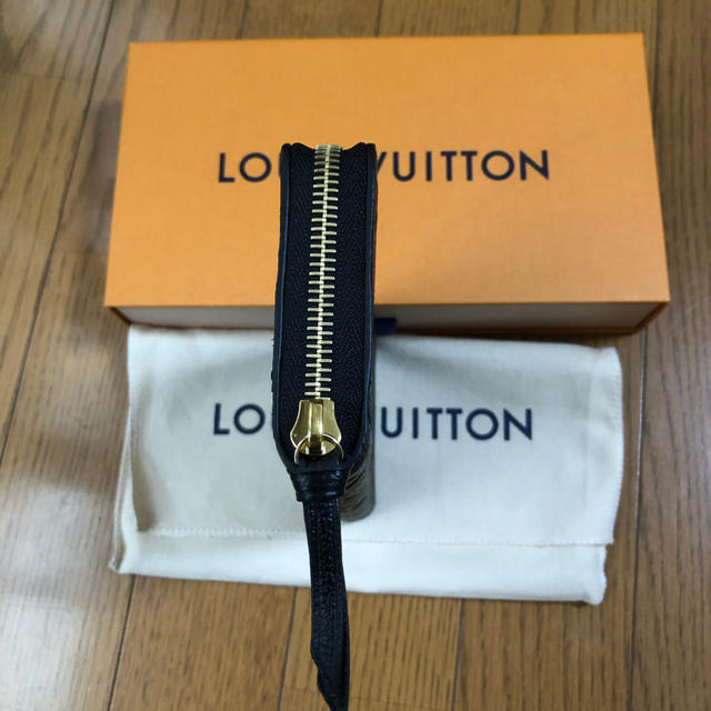 LOUIS VUITTON(ルイヴィトン)の『美品』ルイVUITTONポルトフォイユ　クレマンス レディースのファッション小物(財布)の商品写真