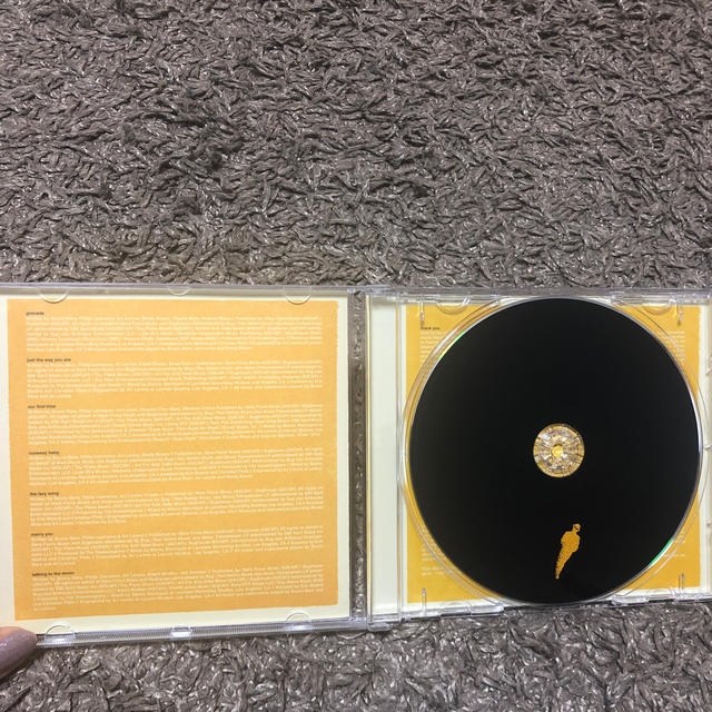 BRUNO MARS アルバム　ウエディング  エンタメ/ホビーのCD(ポップス/ロック(洋楽))の商品写真