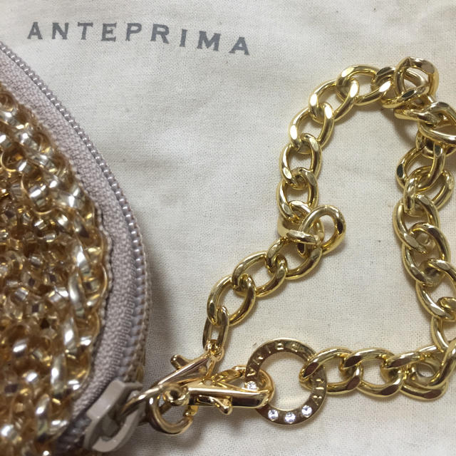 ANTEPRIMA(アンテプリマ)のアンテプリマ ポーチ ゴールド レディースのファッション小物(ポーチ)の商品写真