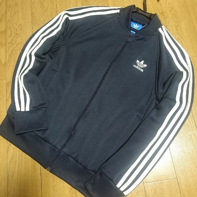 ///adidasoriginal///jacket///ネイビー///M