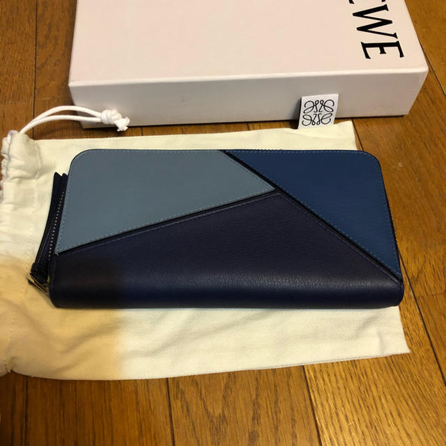 LOEWE(ロエベ)の新品同様　　ロエベパズル長財布 レディースのファッション小物(財布)の商品写真