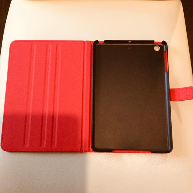 kyoko48様専用　iPad mini 、2、3用ケース　レッド　キルティング スマホ/家電/カメラのスマホアクセサリー(iPadケース)の商品写真