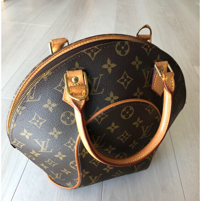 LOUIS VUITTON - 【未使用】ルイヴィトン モノグラム エリプスPM M51127の通販 by ヨシカ's shop｜ルイヴィトン