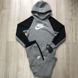 ナイキ(NIKE)の【一点のみ】NIKE ナイキ　キッズ　ハイブリッド　セットアップ　130cm(ジャケット/上着)