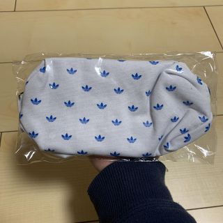 アディダス(adidas)のadidas ノベルティ　コットンポーチ(ノベルティグッズ)